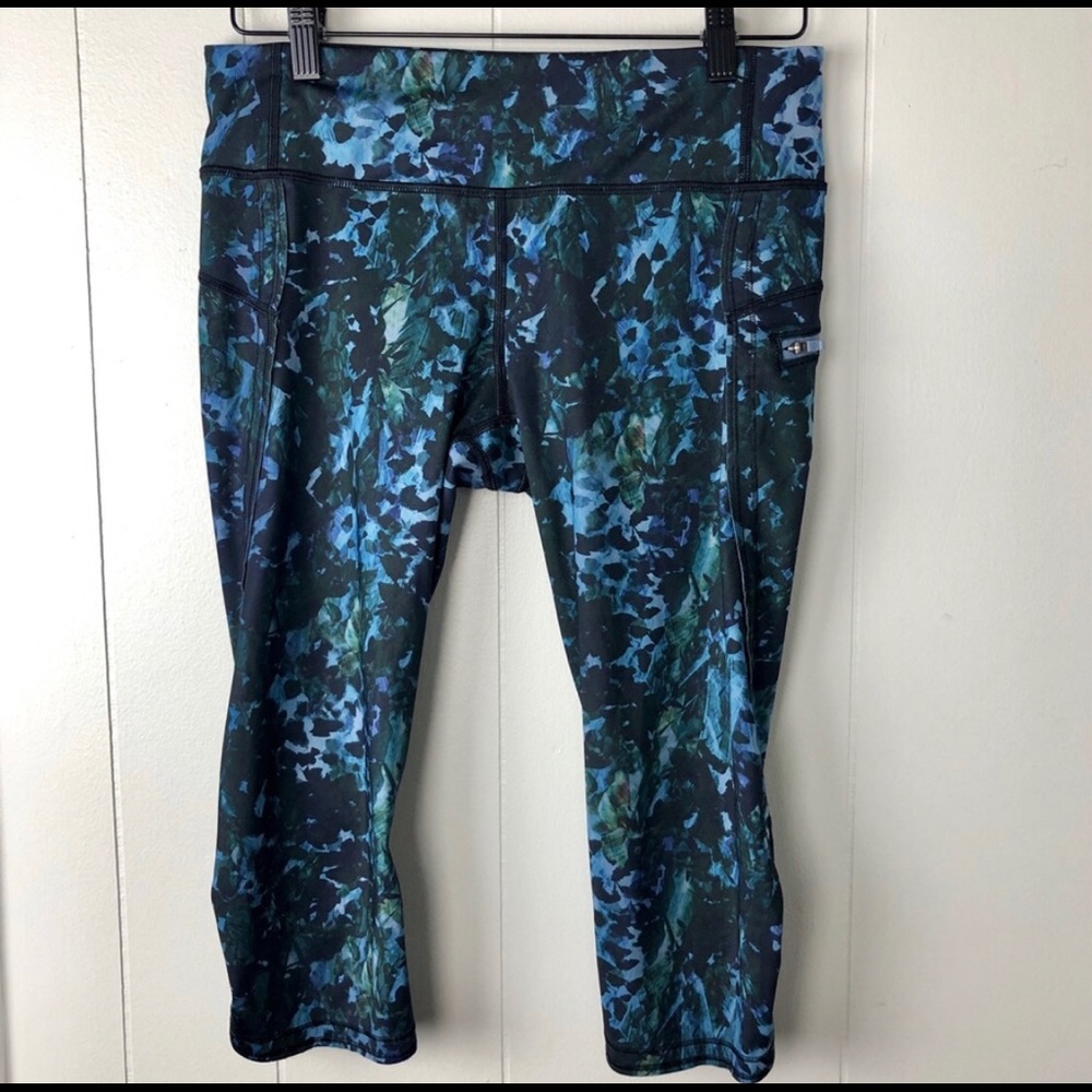 Lululemon Watercolor Running Capris